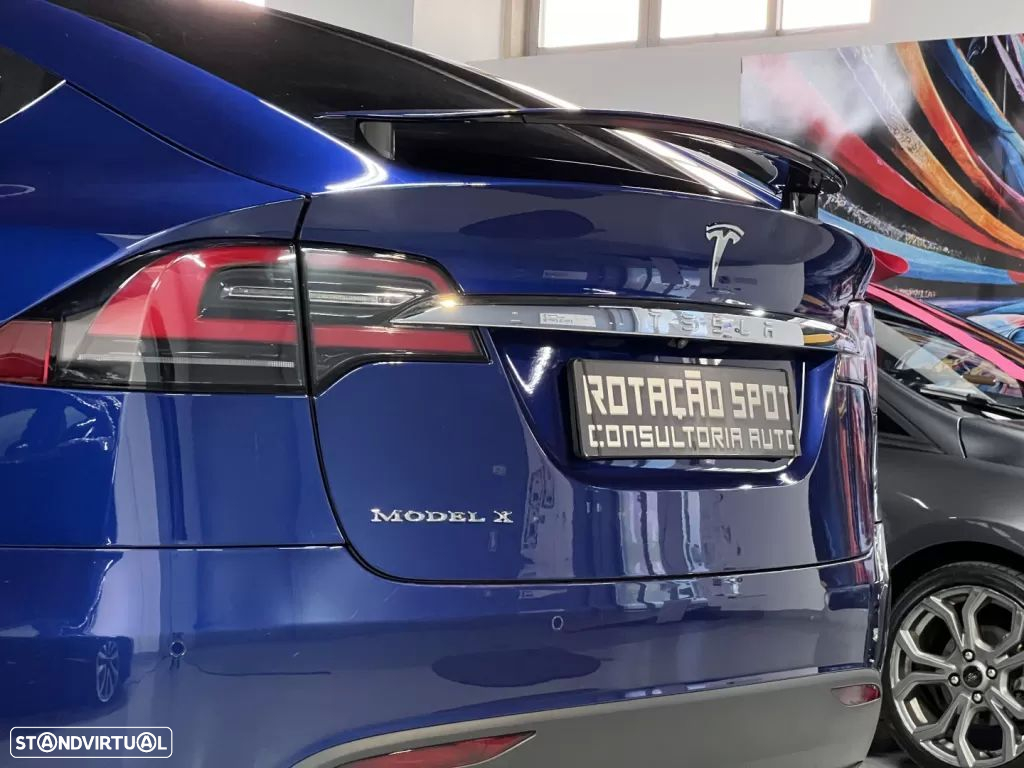 Tesla Model X 100 kWh Long Range AWD - 11