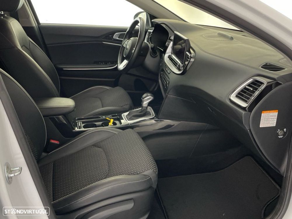 Kia XCeed 1.6 GDi PHEV Drive - 21