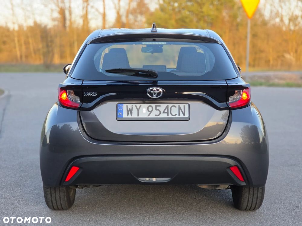 Toyota Yaris 1.5 Comfort - 16
