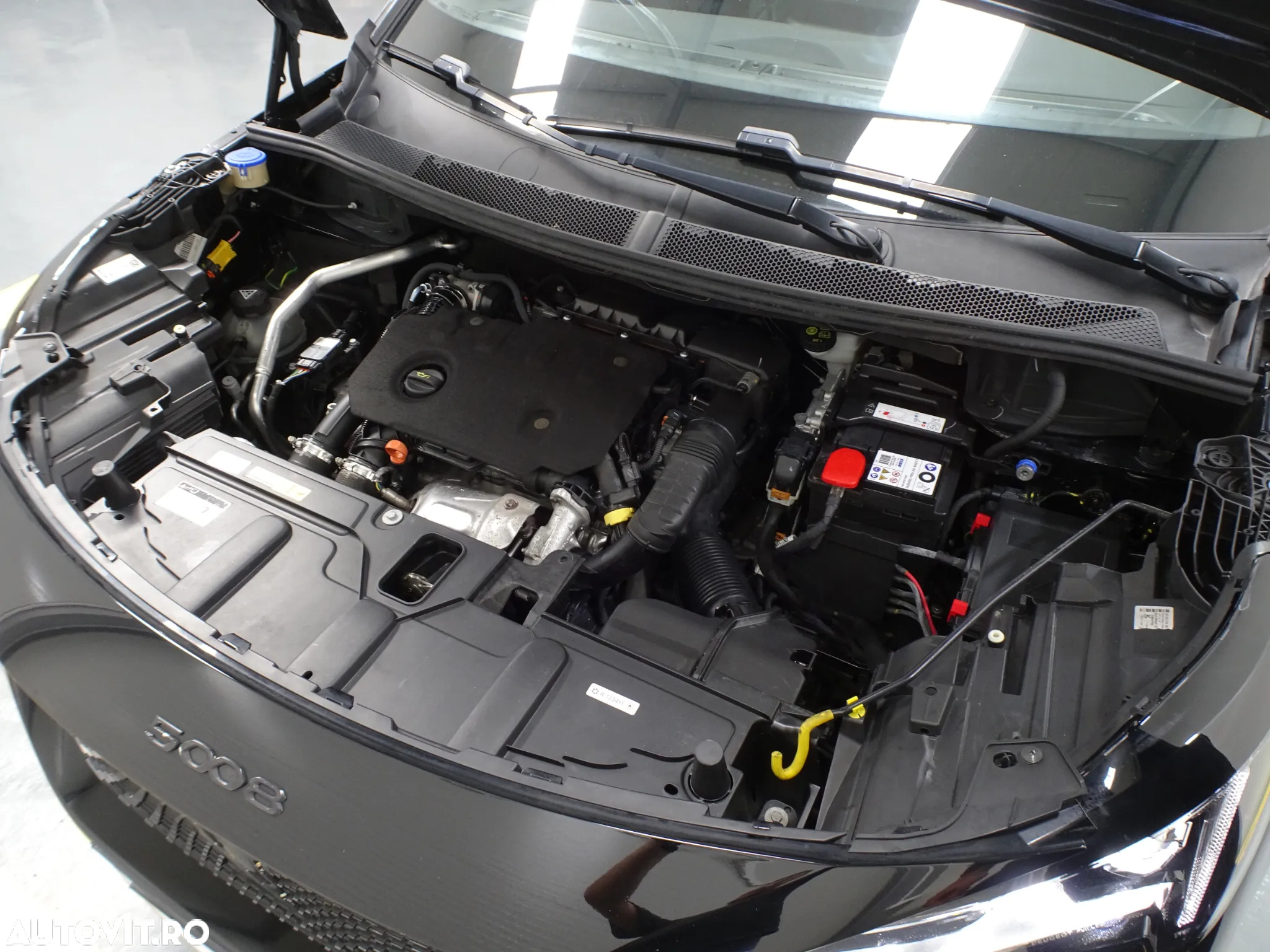 Peugeot 5008 1.5 BlueHDI s&s EAT8 GT-Line - 39