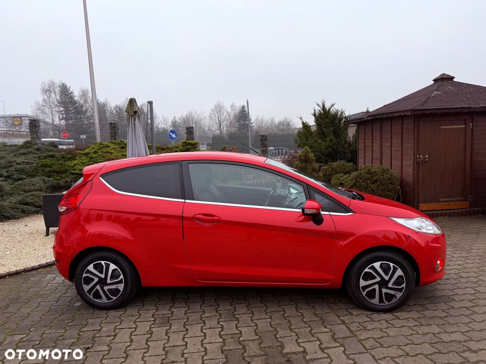 Ford Fiesta 1.6 TDCi DPF Sport - 9