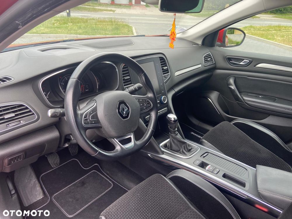 Renault Megane ENERGY TCe 130 INTENS - 9