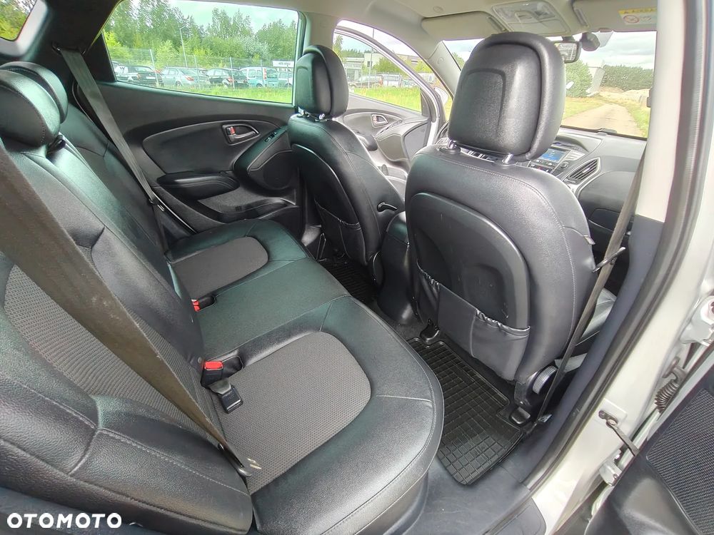 Hyundai ix35 blue 1.6 2WD Finale Silver - 26