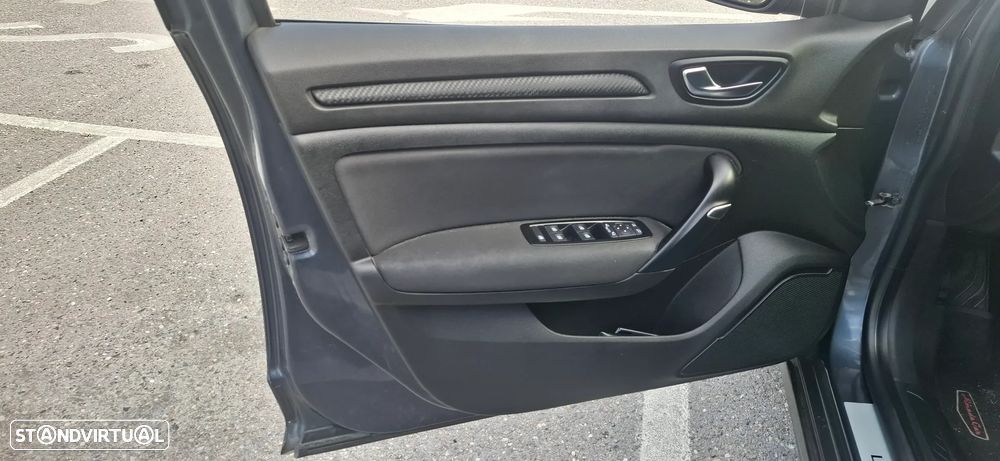 Renault Mégane Sport Tourer 1.5 dCi Limited - 12