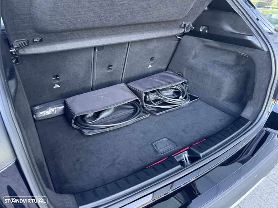 Mercedes-Benz GLA 250 e 8G-DCT Style - 29