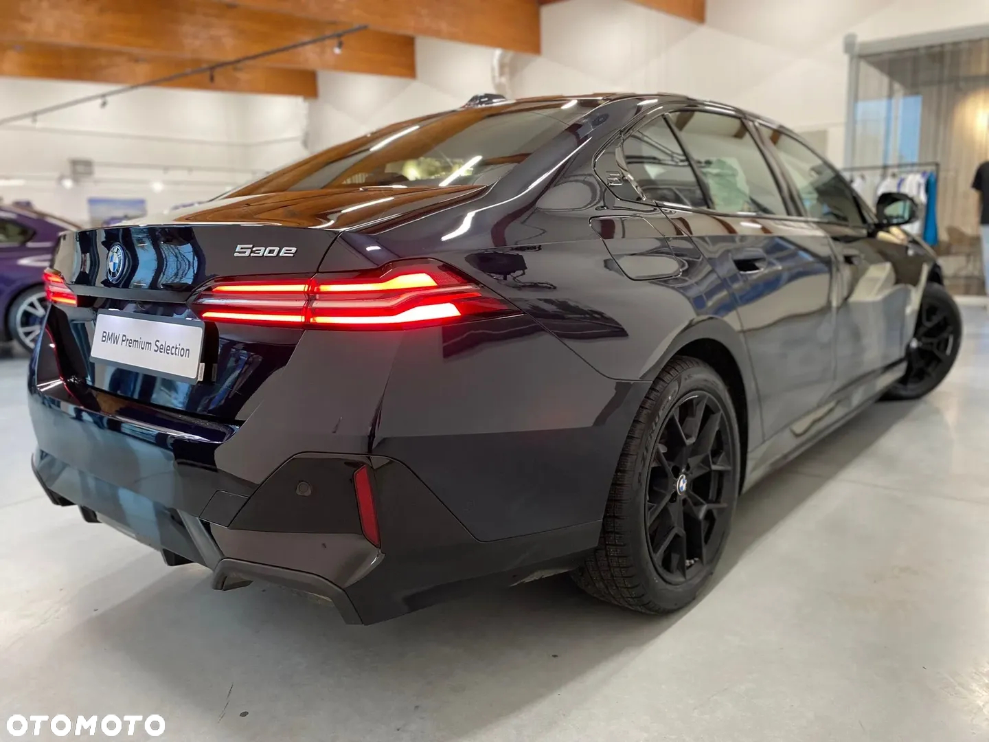 BMW Seria 5 530e M Sport sport - 2
