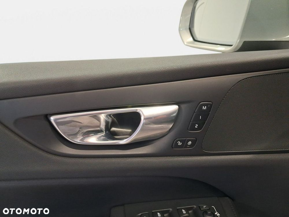 Volvo S60 - 14