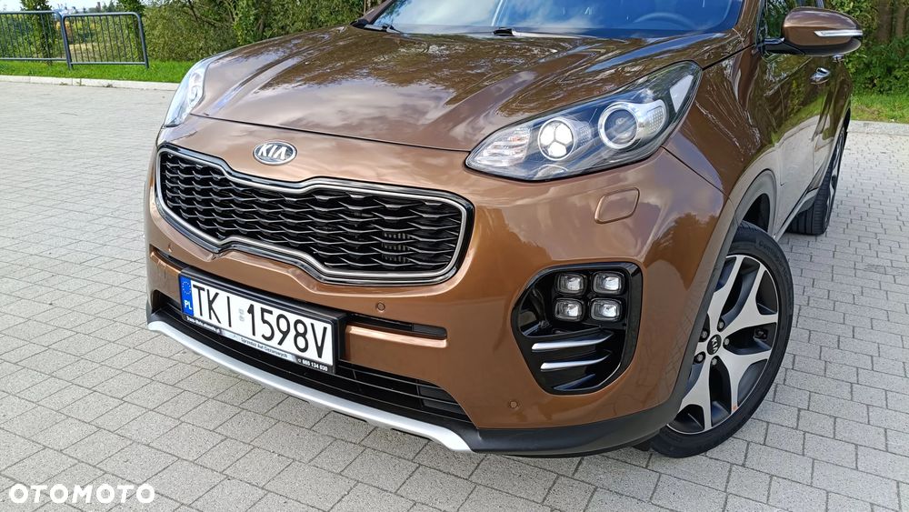 Kia Sportage 2,0 CRDI AWD GT Line - 5