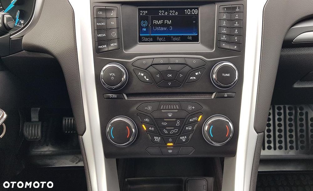 Ford Mondeo 1.6 TDCi ECOnetic Ambiente - 27