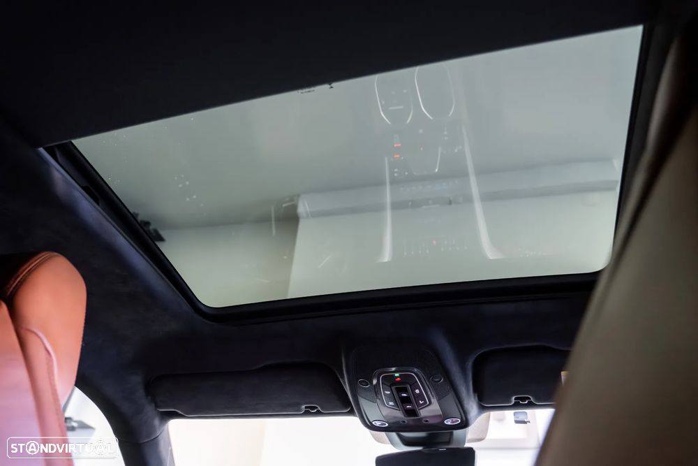 Lamborghini Urus 4.0 V8 - 25