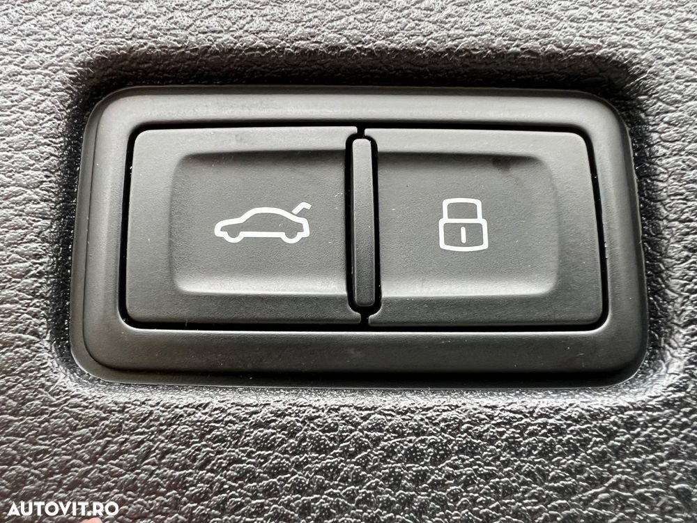 Audi Q8 3.0 50 TDI quattro Tiptronic MHEV - 32