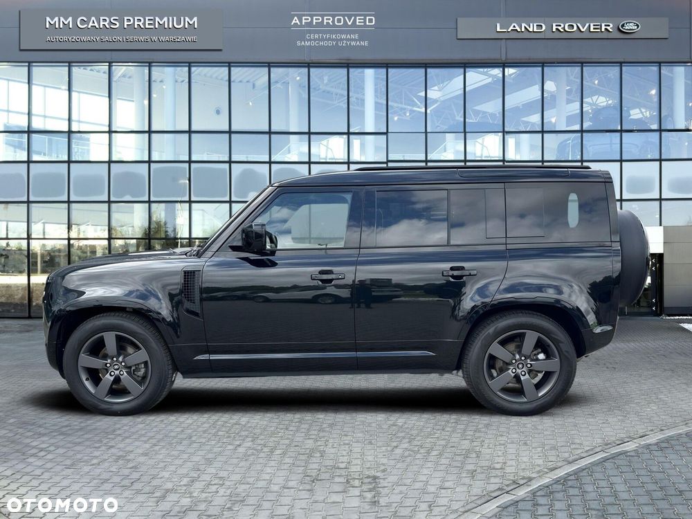 Land Rover Defender - 4
