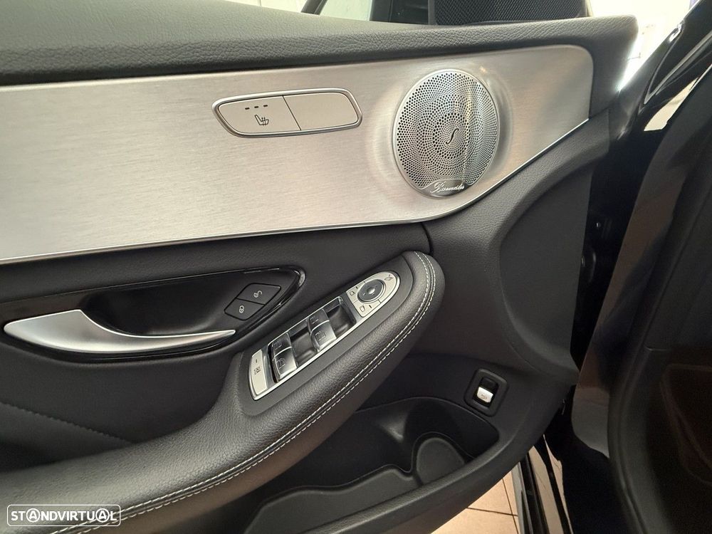 Mercedes-Benz C 300 de AMG Line - 18