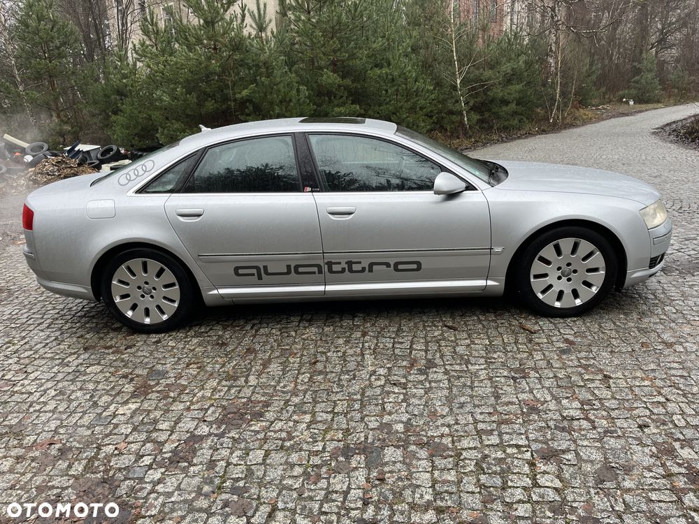 Audi A8 - 6