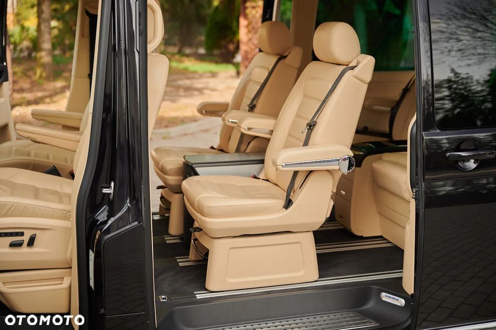 Volkswagen Multivan 2.0 BiTDI L1 Business 4Motion DSG - 21