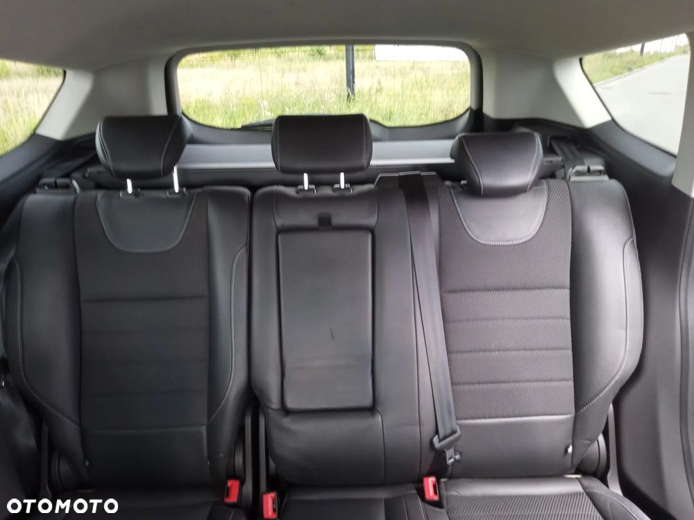Ford Kuga 2.0 TDCi 4x4 Titanium - 23
