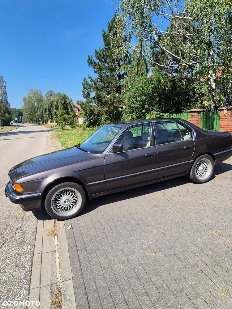 BMW Seria 7 730i - 15