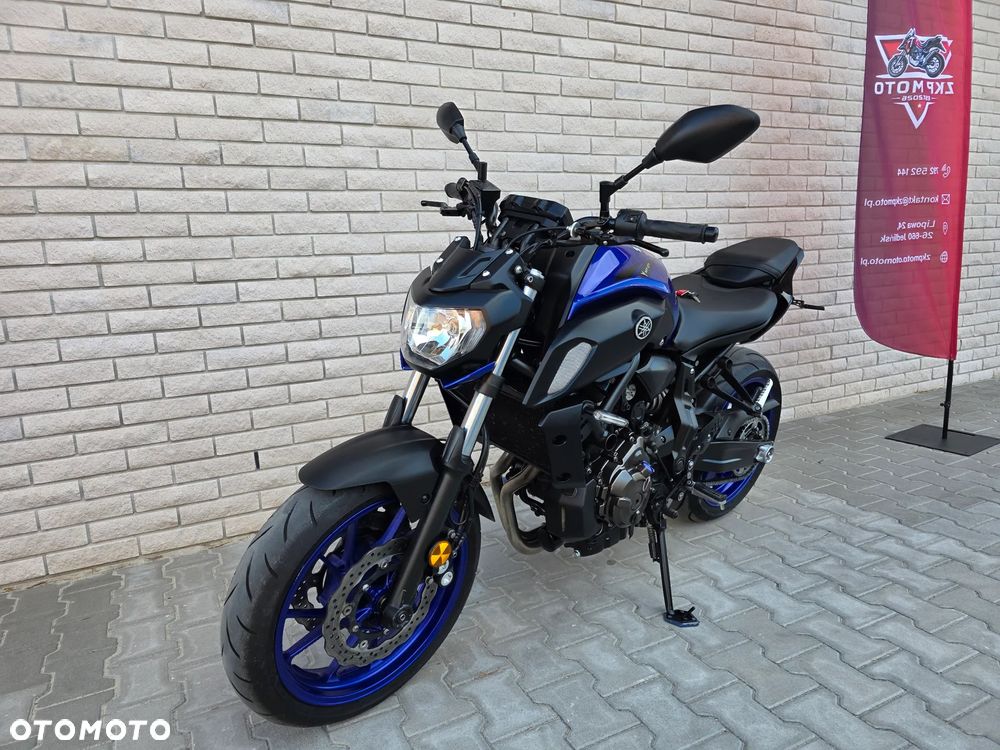 Yamaha MT - 8