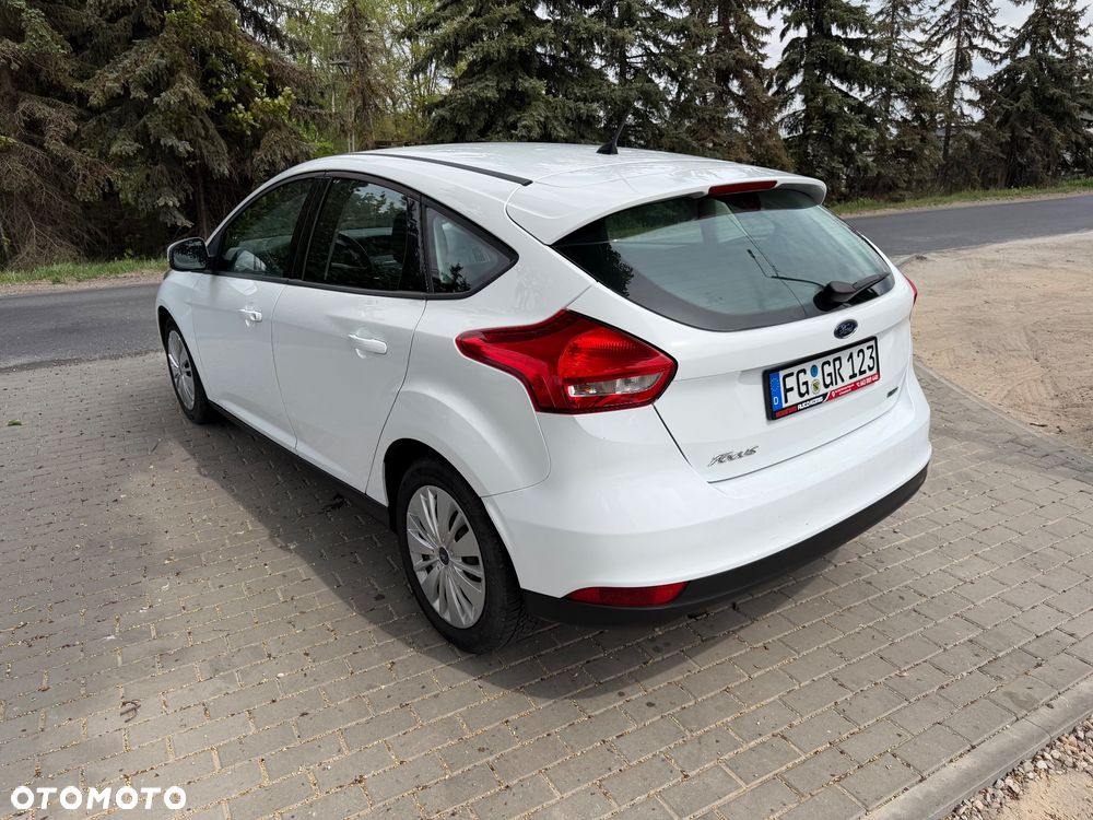 Ford Focus 1.0 EcoBoost Trend - 5