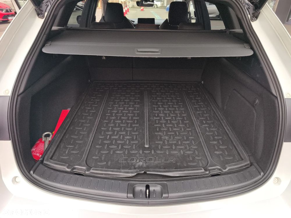 Toyota Corolla 2.0 Hybrid GR Sport - 15