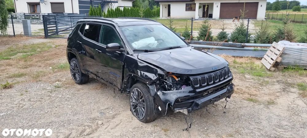 Jeep Compass 1.3 T-GDI 4xe PLUG-IN HYBRID Automatik Limited - 3