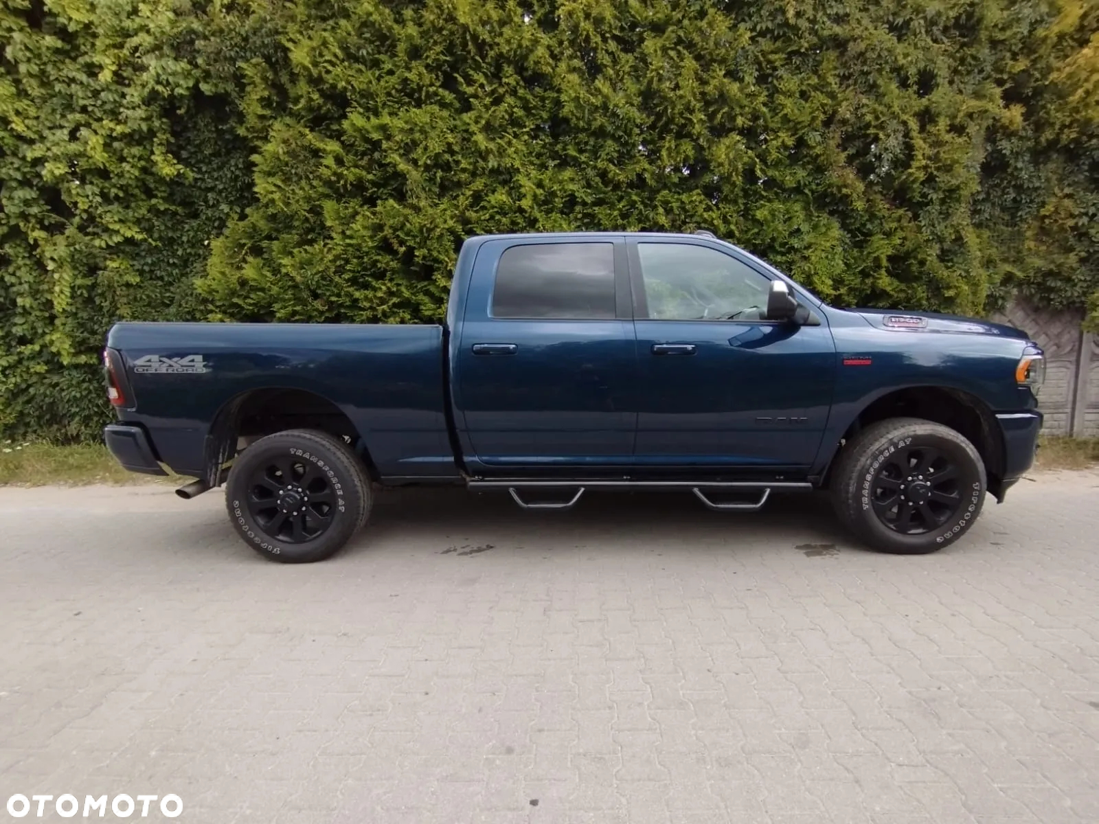 RAM 2500 - 4