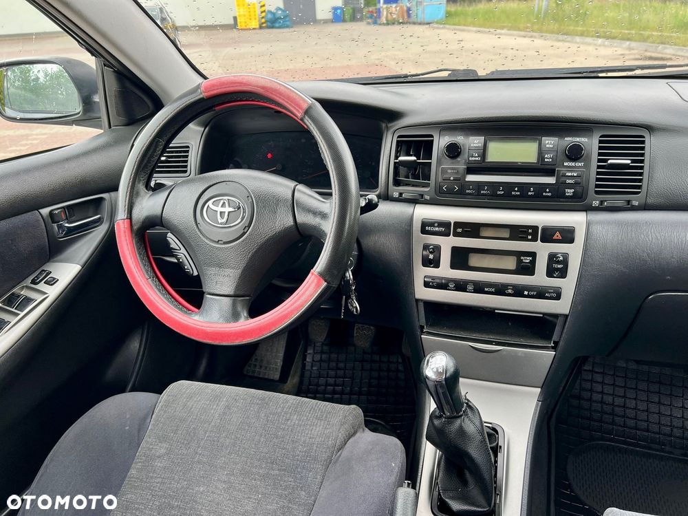 Toyota Corolla - 20