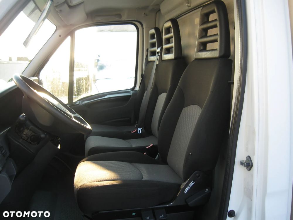 Iveco DAILY 50C. RAMA 6,10-m. POD ZABUDOWE - 7
