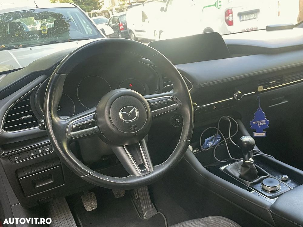 Mazda 3 G122 MHEV - 13