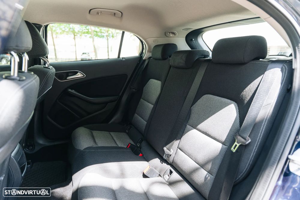 Mercedes-Benz GLA 180 (CDI) d - 34