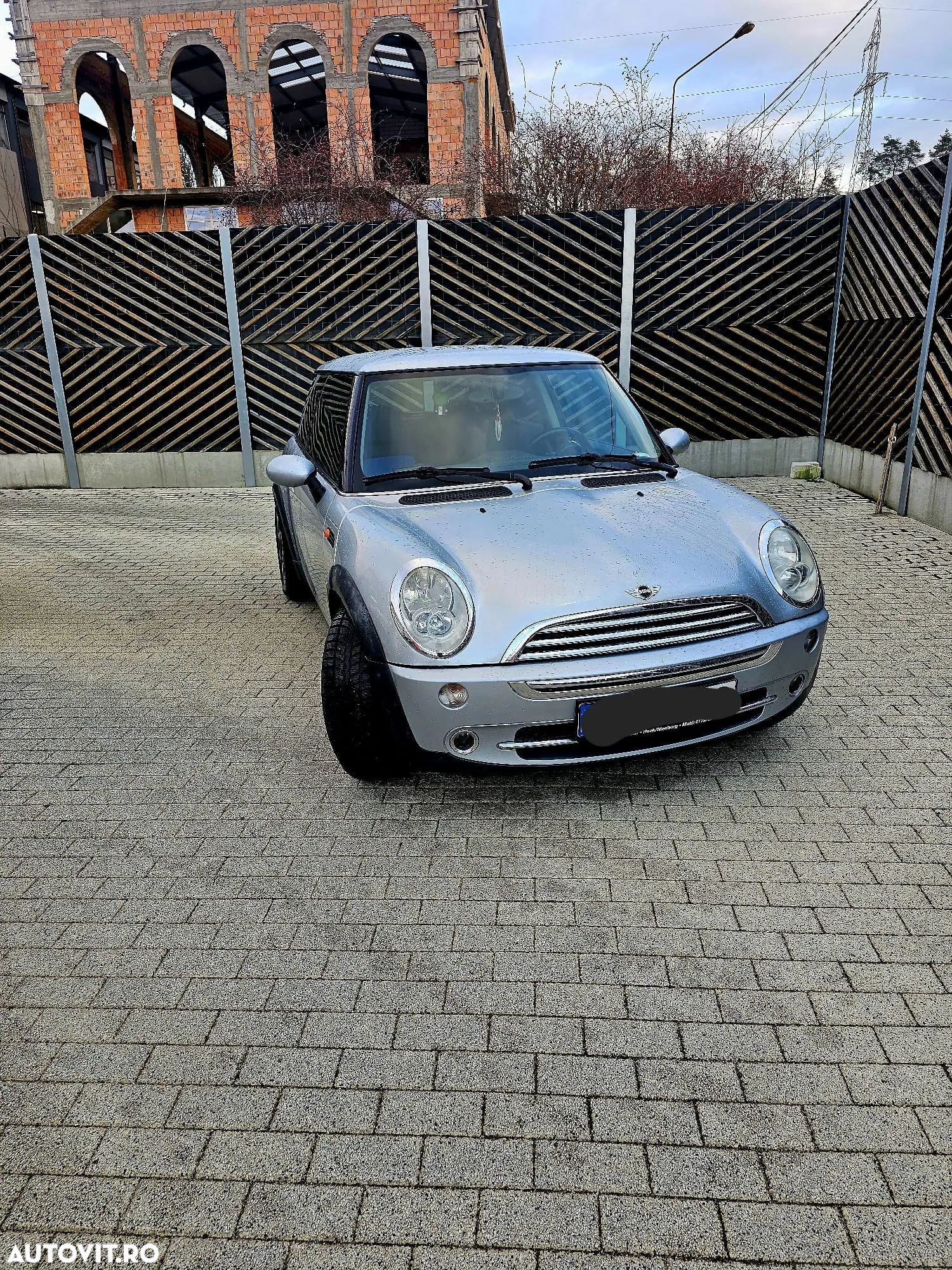 Mini ONE - 1