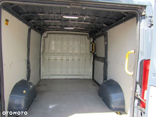 Peugeot BOXER 2.2 HDI - 13