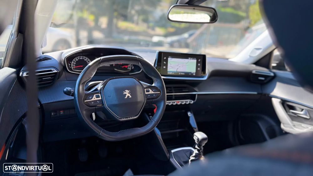 Peugeot 2008 PureTech 130 Active Pack - 16