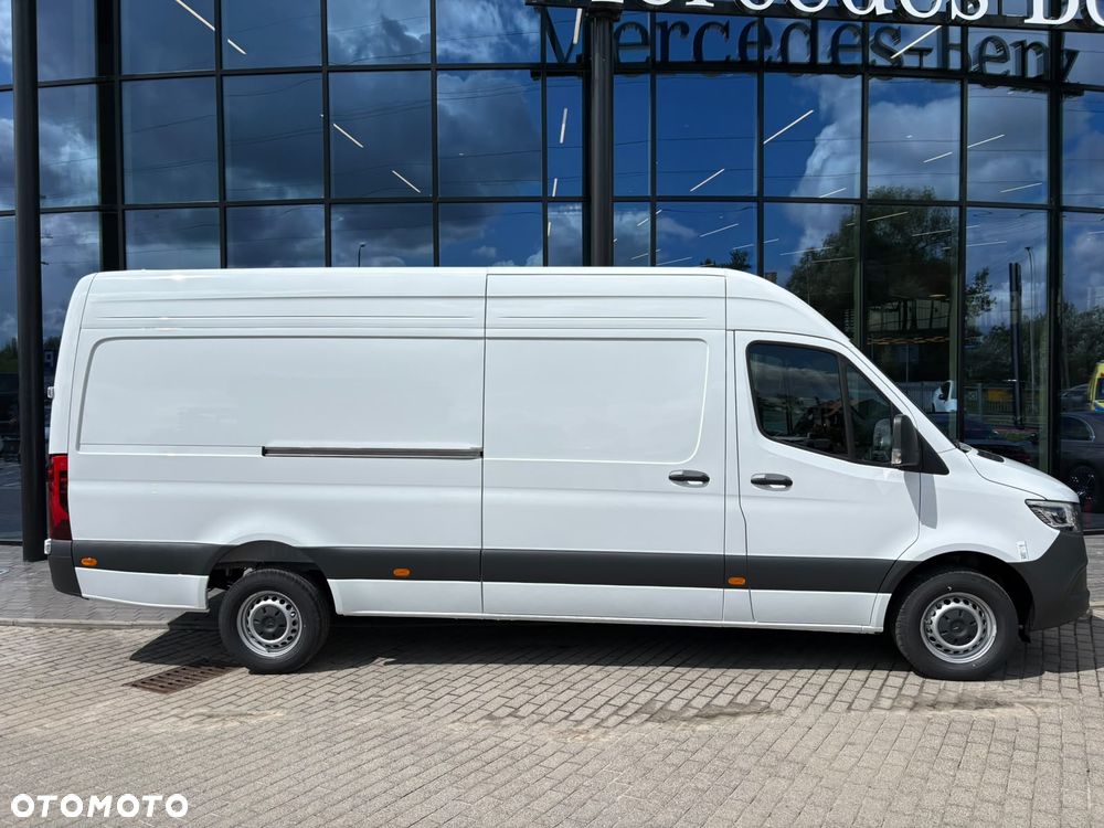 Mercedes-Benz Sprinter - 5