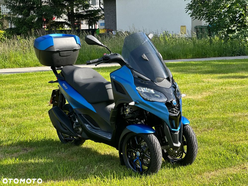 Piaggio MP-3 - 1