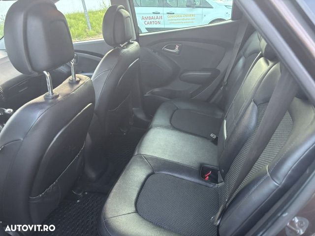Hyundai ix35 2.0 CRDI 4WD Style - 8