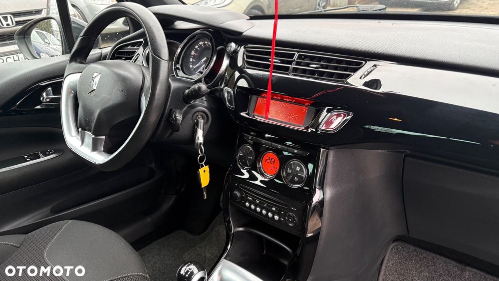 Citroën DS3 VTi 120 Opera Blue - 14