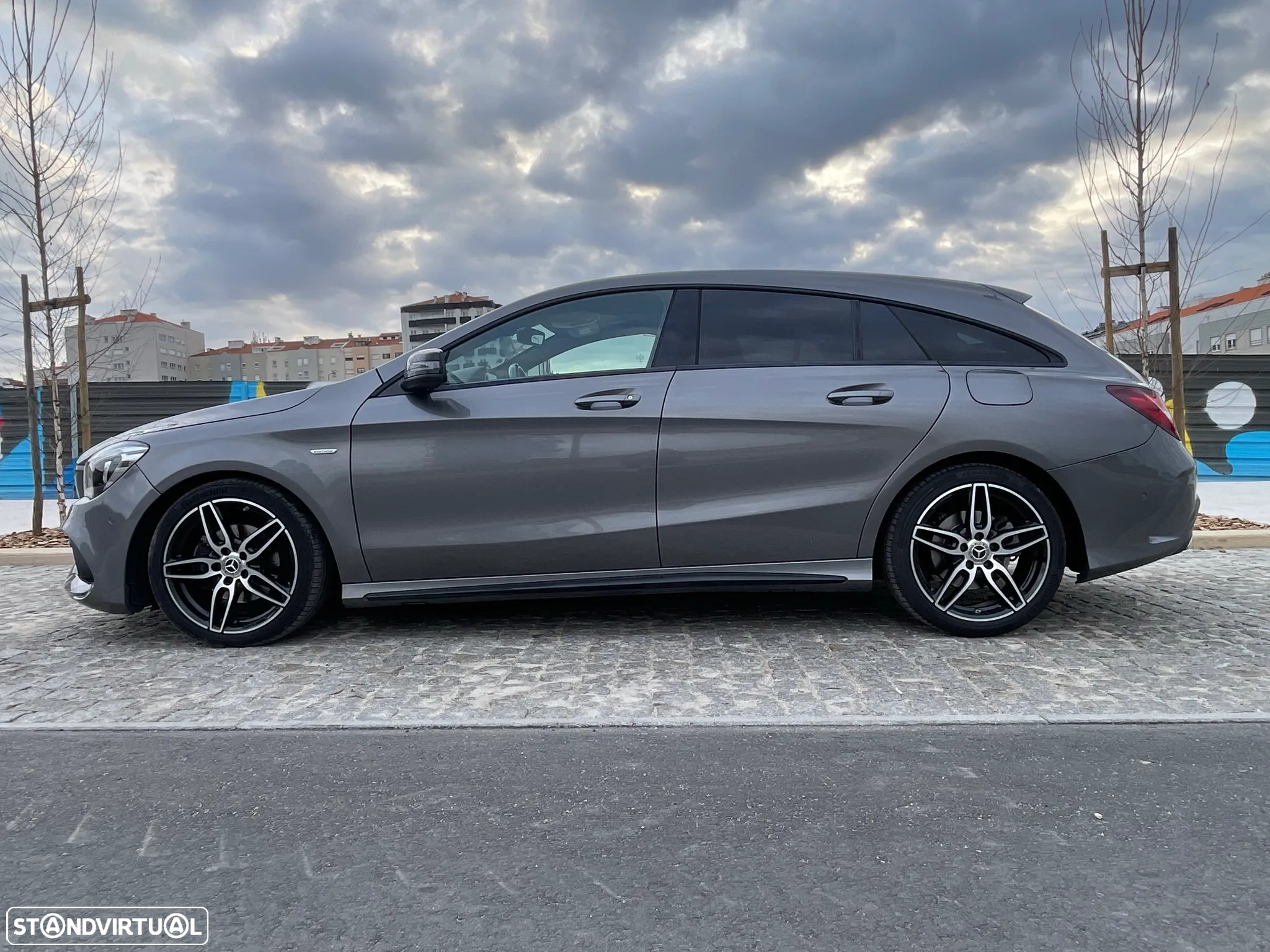 Mercedes-Benz CLA 200 Shooting Brake d 7G-DCT AMG Line - 6