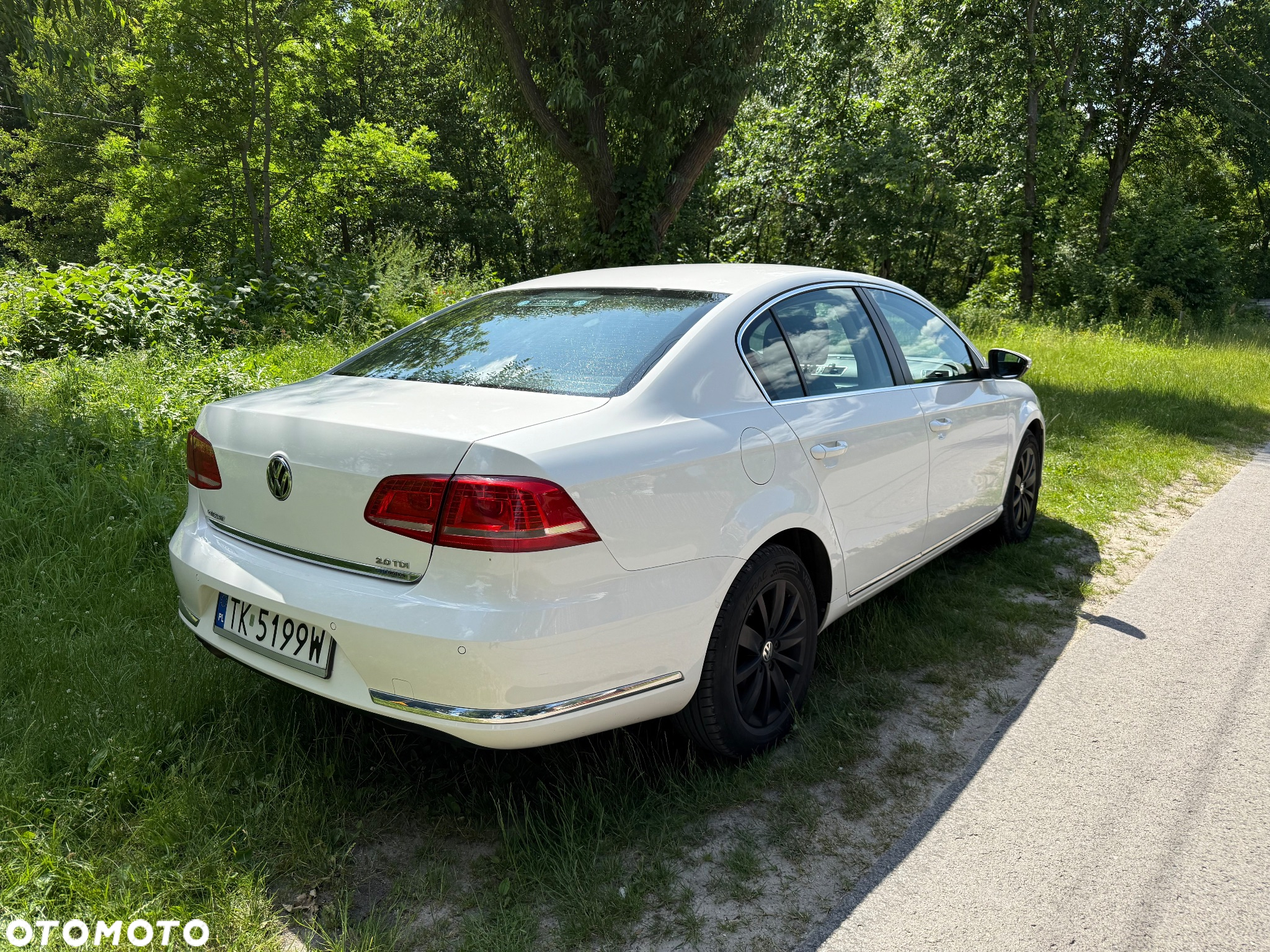 Volkswagen Passat 2.0 TDI Comfortline DSG - 4