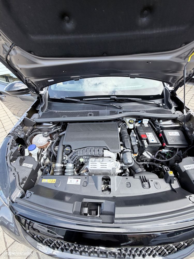 Peugeot 2008 1.2 PureTech GT Pack EAT8 - 16