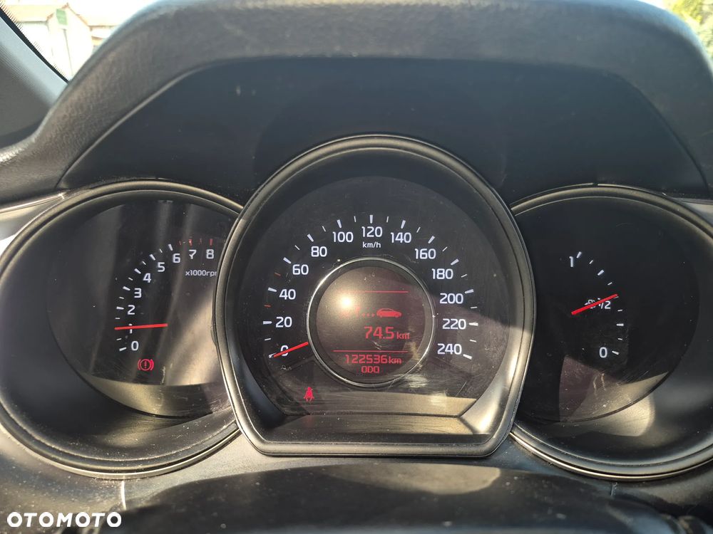 Kia Ceed 1.4 CVVT Dream Team Edition - 7