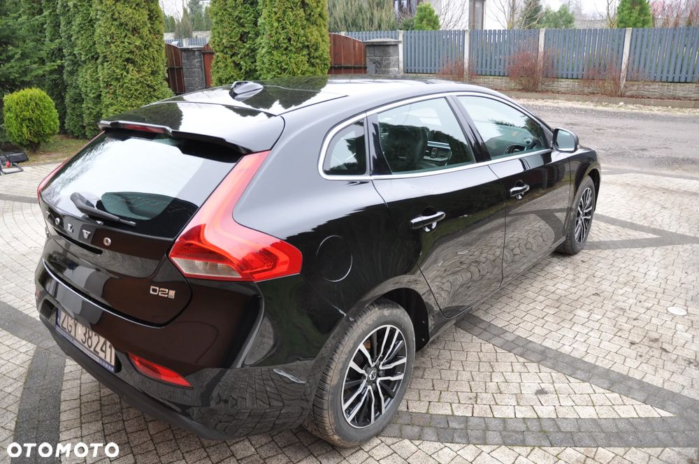 Volvo V40 D2 Inscription - 10