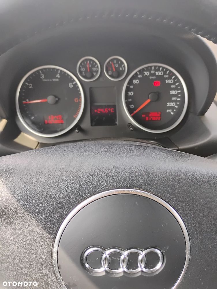 Audi A2 - 9