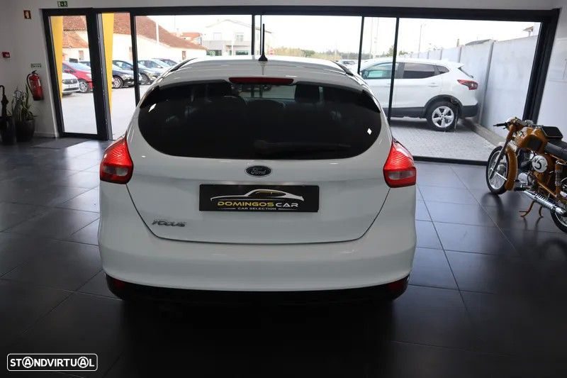 Ford Focus 1.5 TDCi Trend+ - 6