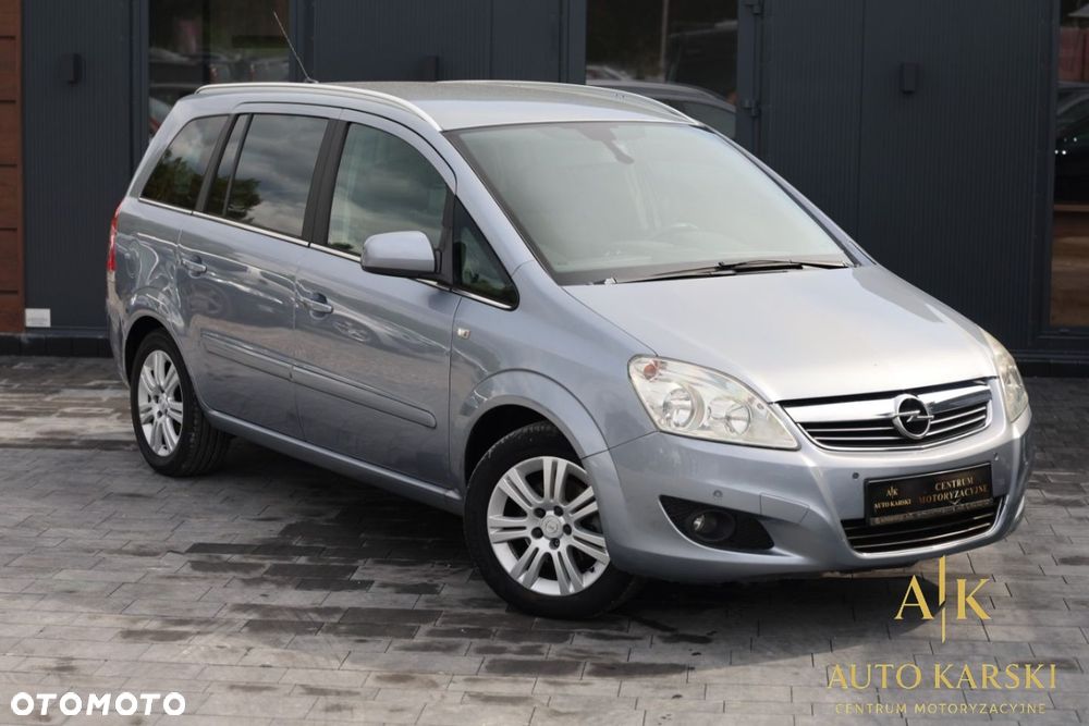 Opel Zafira - 9