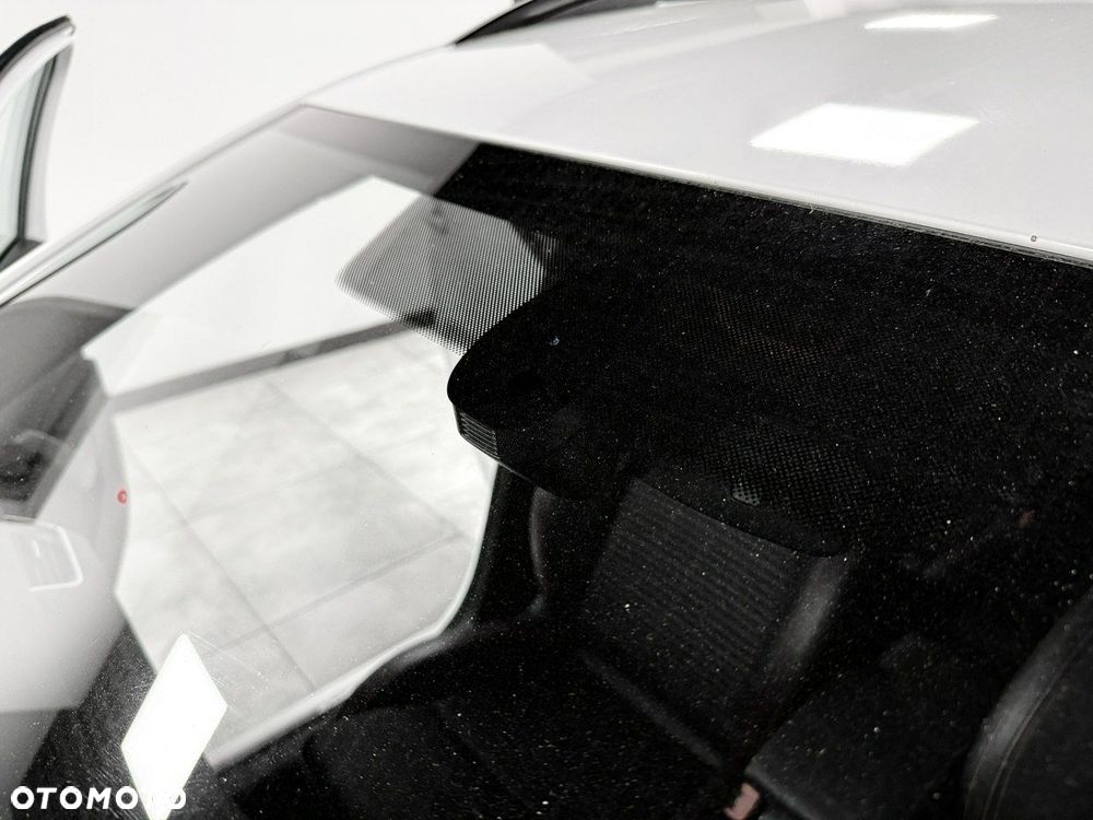 Skoda Octavia 2.0 TDI RS Challenge DSG - 23