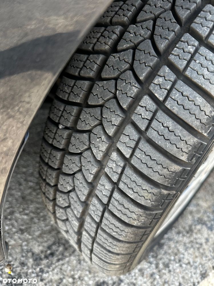 Volkswagen up! move - 9