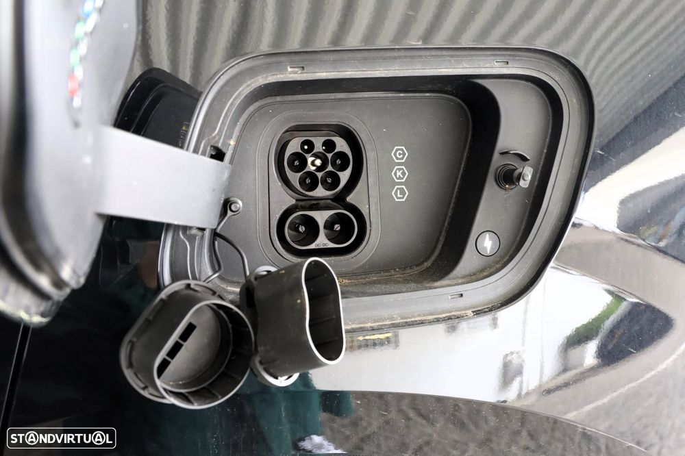 Volvo EX30 Twin Motor Performance AWD Ultra - 3