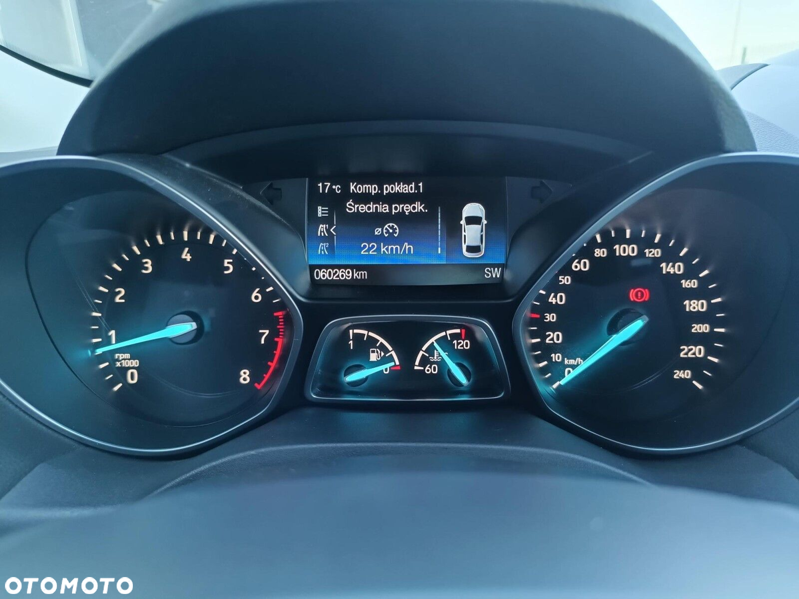 Ford Kuga 1.5 EcoBoost FWD Edition ASS MMT6 - 22