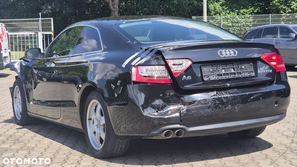Audi A5 Coupé 2.0 TDI Ultra DPF - 6